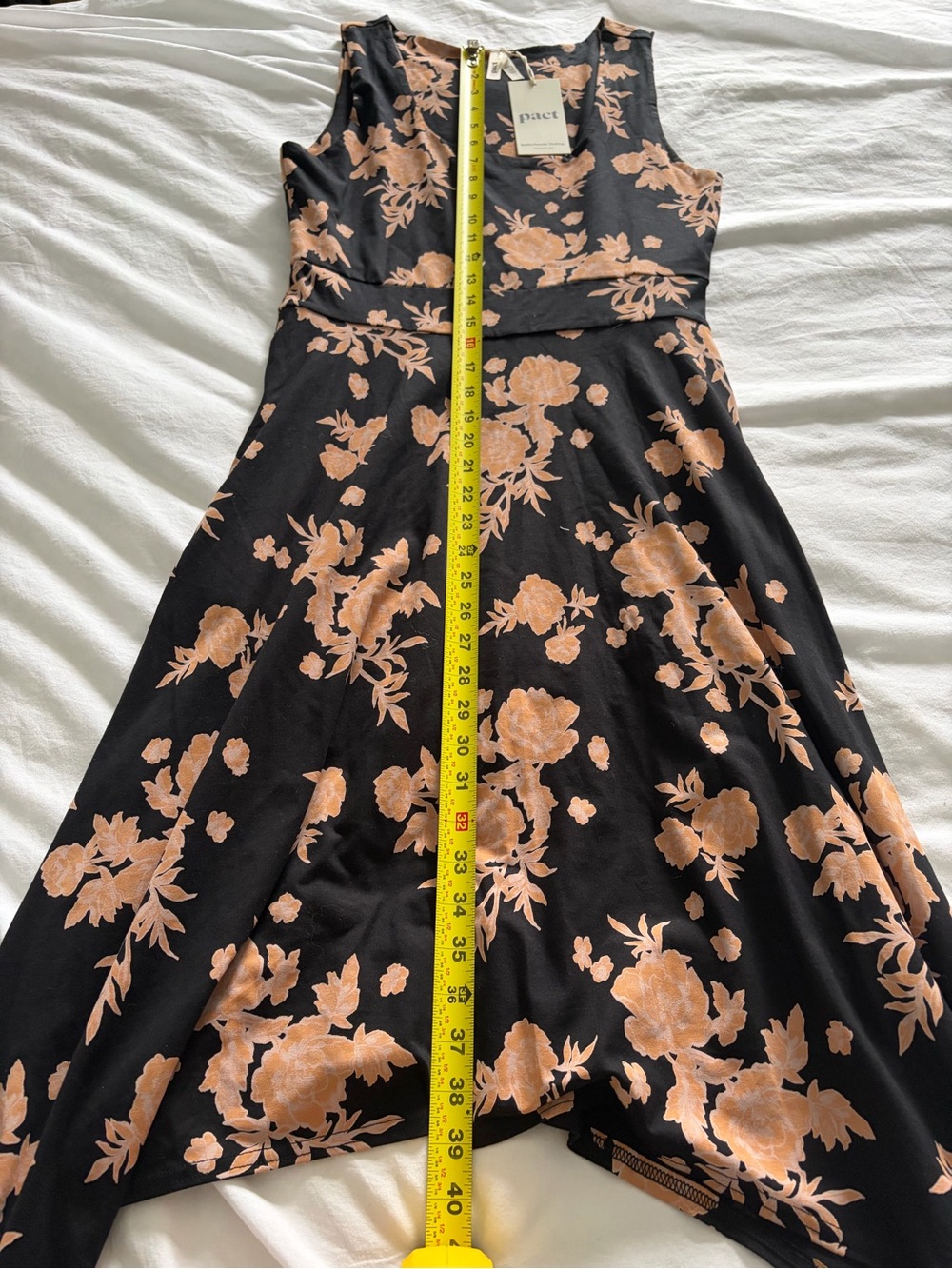 Pact Women’s Black Twilight Floral Fit & Flare Handkerchief Dress Large NWT - Picture 8 of 14